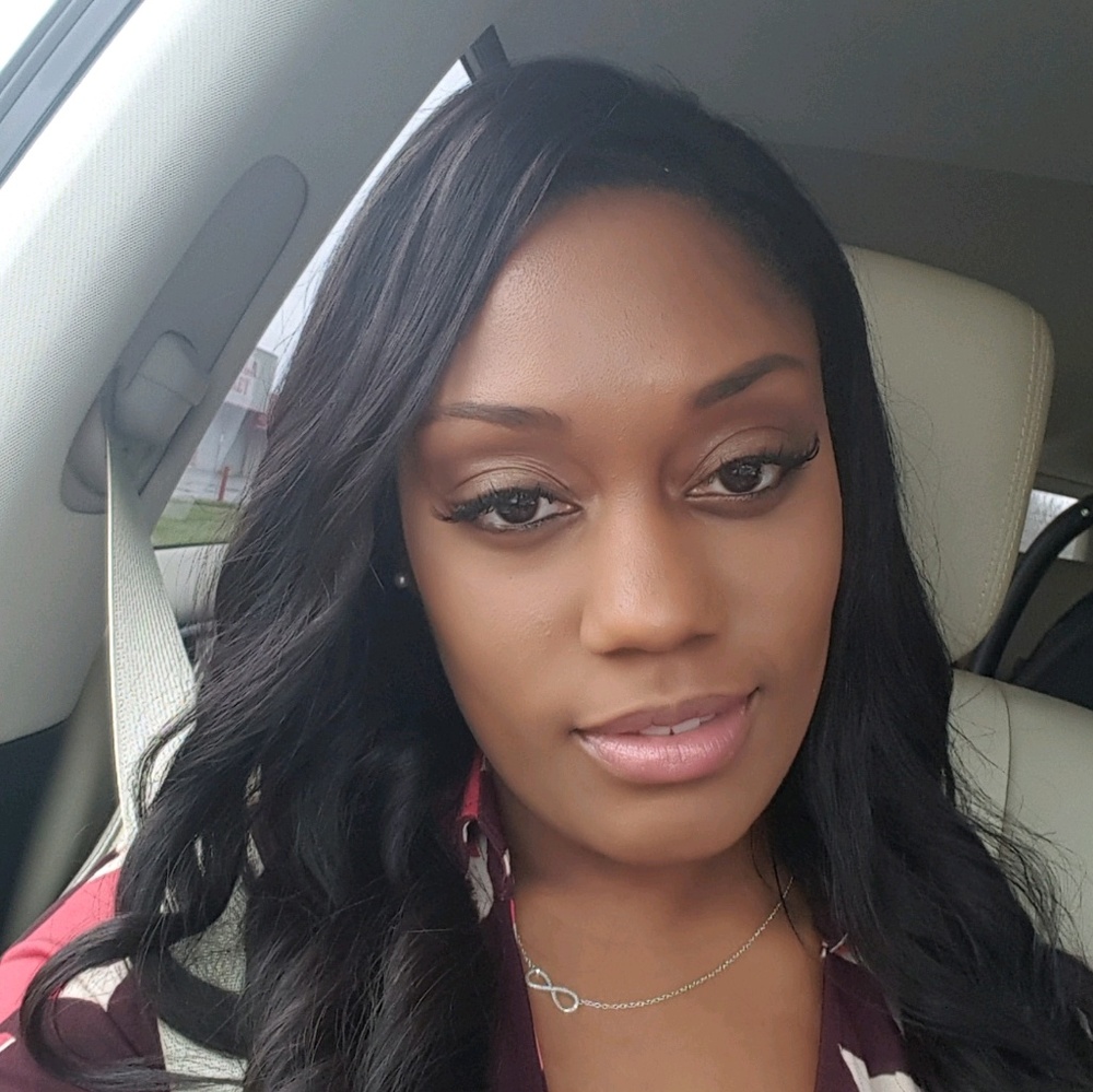 Meet your Posher, Erica